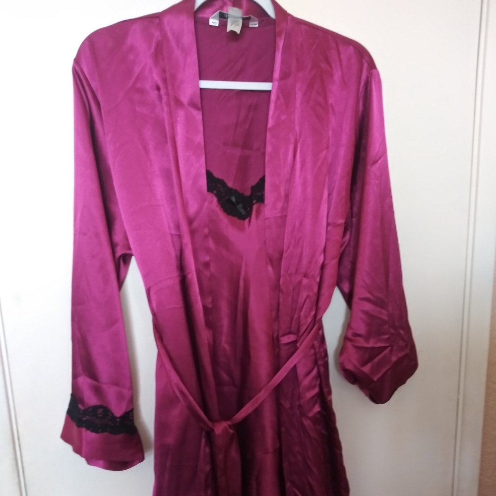Delicates nightgown and rob set M